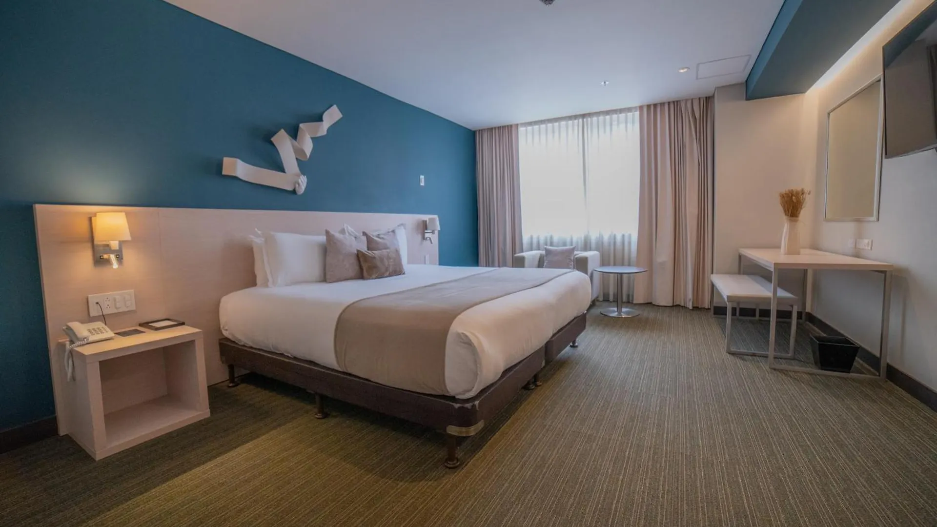 Shg Liv Zona G Hotel Bogotá