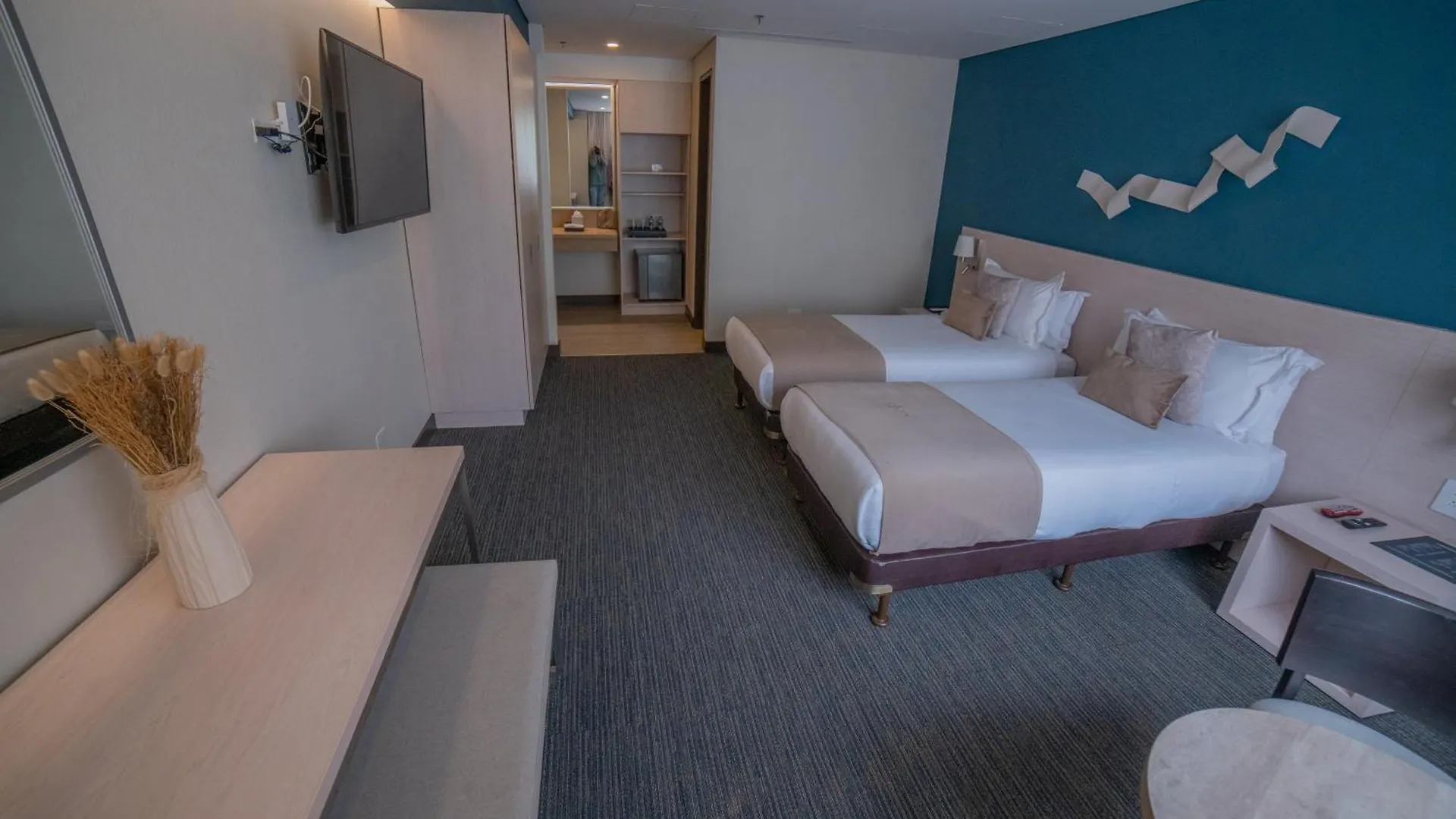 Shg Liv Zona G Hotel Bogotá