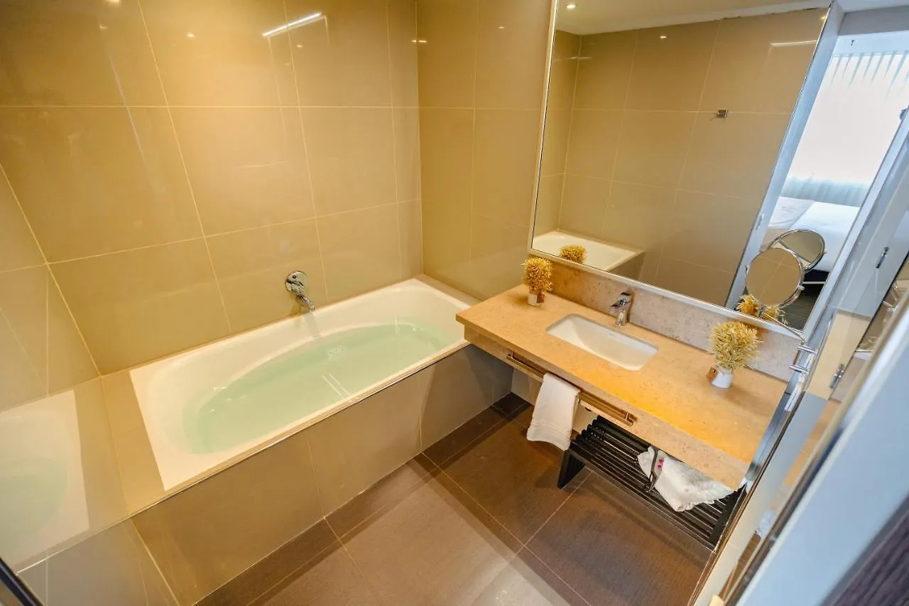 Shg Liv Zona G Hotel Bogota Colombia