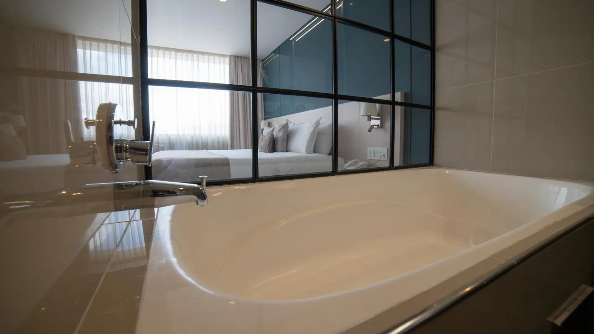 Shg Liv Zona G Hotel Bogota 4*,